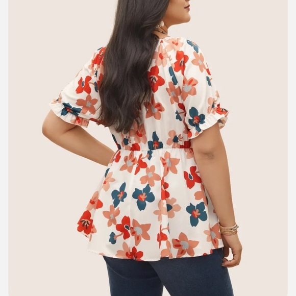 BloomChic Plus Size Floral Square Neck Twist Front Elastic Waist Blouse - Picture 2 of 5